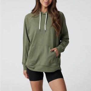 Vuori halo oversized hoodie M dark metal heather green
